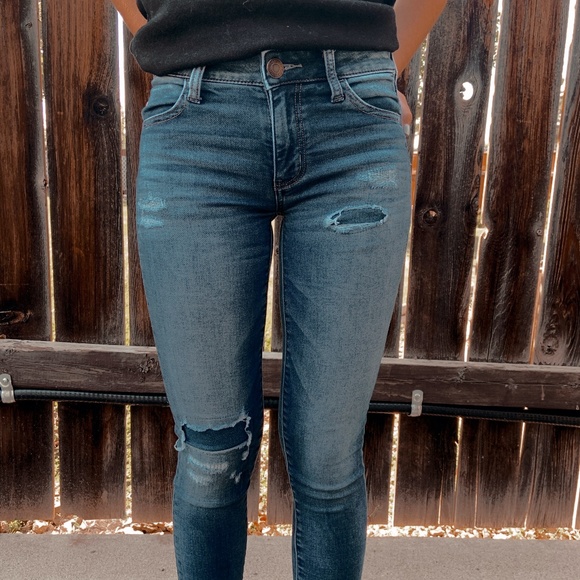 🔵American Eagle Super Stretch Jeans🔵 - Picture 2 of 3